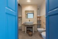 A bathroom at Dimore Santagaeta