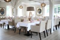 Khu vực ghế ngồi tại Fürst Bismarck Mühle