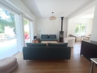 Posedenie v ubytovaní Arcachon Jolie maison de vacances avec 4 chambres et grand jardin