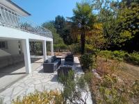 Vonkajšia záhrada v ubytovaní Arcachon Jolie maison de vacances avec 4 chambres et grand jardin