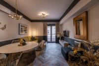 Posezení v ubytování Exarcheia Vibe Penthouse 1