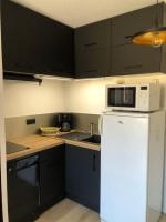Kuchyňa alebo kuchynka v ubytovaní Appartement Sainte-Maxime