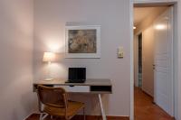 TV a/nebo společenská místnost v ubytování Koxyli Studios & Apartments