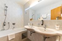 Łazienka w obiekcie Hotel Tia Monte Nauders