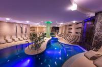 Basen w obiekcie Vital Hotel Nautis lub w pobliżu