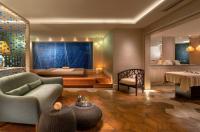 Posezení v ubytování Crowne Plaza Florya Istanbul by IHG