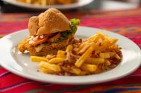 Еда / где поесть недалеко от отеля