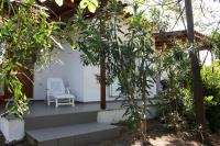 A garden outside Nikos 9