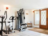Posilňovňa alebo fitness centrum v ubytovaní Duplex-Chalet entre Lac et Montagne avec Balcon
