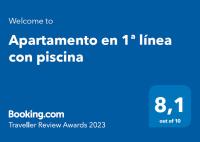 Certifikát, ocenenie alebo iný dokument vystavený v ubytovaní Apartamento en 1ª línea con piscina
