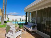 Bazén v ubytování Villa Nuria con piscina privada nebo v jeho okolí