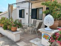 A balcony or terrace at Il Fico d'India dell'Antico orto