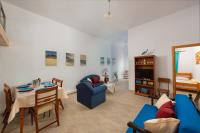 Posedenie v ubytovaní Beach Pearl - Beach Front House with Private Pool