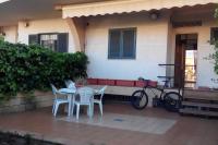 Půdorys ubytování Amplia Casa Adosada en el Portil (Huelva)