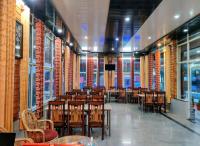 Restaurace v ubytování Hotel Mount View Dhanaulti Dreams