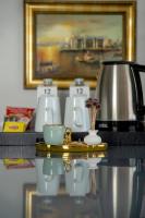 Příslušenství pro přípravu čaje a kávy v ubytování 12 rooms hotel