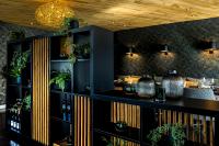 Un restaurante u otro lugar para comer en Hotel & Restaurant Schröder