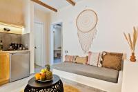 Kuchyň nebo kuchyňský kout v ubytování Ypsilos Beach Suites Adults Only