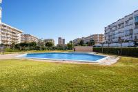 Bazén v ubytovaní Salou Beach 1 alebo v jeho blízkosti