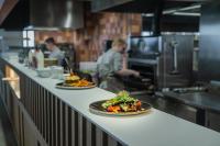 Φαγητό σε αυτό το ξενοδοχείο ή κάπου εκεί κοντά