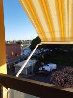 Balkón alebo terasa v ubytovaní Appartement avec piscine proche plages