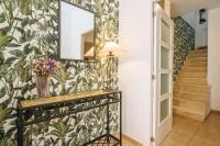 The floor plan of HomeySeville-Preciosa Casa Independiente Alfalfa, Parking Optional