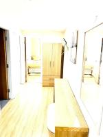Postel nebo postele na pokoji v ubytování Alluring 2 Bedroom Leeds City Centre Apartment- Self Check-in,Balconied Apartment