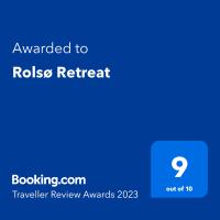 Certifikát, hodnocení, plakát nebo jiný dokument vystavený v ubytování Rolsø Retreat