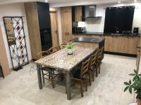 Kuchnia lub aneks kuchenny w obiekcie Paisible logement tout équipé pour 1 à 6 personnes