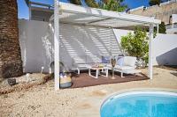 The swimming pool at or close to Stunning Villa with Breathtaking Ocean View