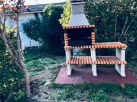 Ogród w obiekcie Gites de Marchet
