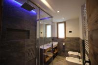A bathroom at Casa Angelinat