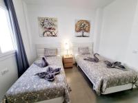 Łóżko lub łóżka w pokoju w obiekcie Luxury Villa Zen