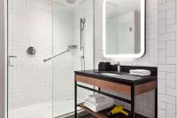 Hyatt Centric Montrealにあるバスルーム