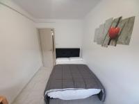 A bed or beds in a room at Rosesapparts Mairó