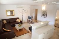 Televízia a/alebo spoločenská miestnosť v ubytovaní Guesthouse Rovinj (4285)