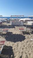 A beach at or near a szállodákat