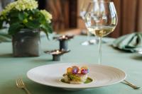 Đồ ăn tại/gần resort