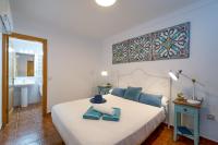 A bed or beds in a room at Villa Maria by Villa Plus
