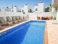Bazén v ubytování Nissi beach villa Magnolia nebo v jeho okolí