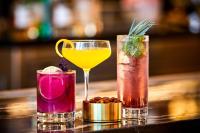 Băuturi la The Clancy, Autograph Collection