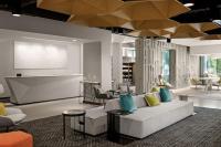 Astra Hotel, Seattle, a Tribute Portfolio Hotel by Marriottにあるシーティングエリア