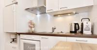 A kitchen or kitchenette at Astoria Apartments