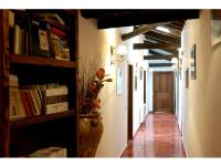 Biblioteca en el apartamento