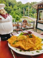 Φαγητό σε αυτό το ξενοδοχείο ή κάπου εκεί κοντά