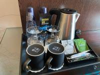 ProfilHotels Nackaにあるコーヒーまたはお茶