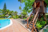The swimming pool at or close to Cubo's Villa Llanos de la Plata