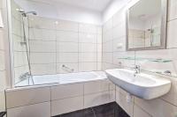 Ein Badezimmer in der Unterkunft Don Prestige Residence