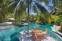 Bazén v ubytování JA Manafaru, Maldives nebo v jeho okolí