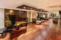 Bali Nusa Dua Hotel thumbnail 13